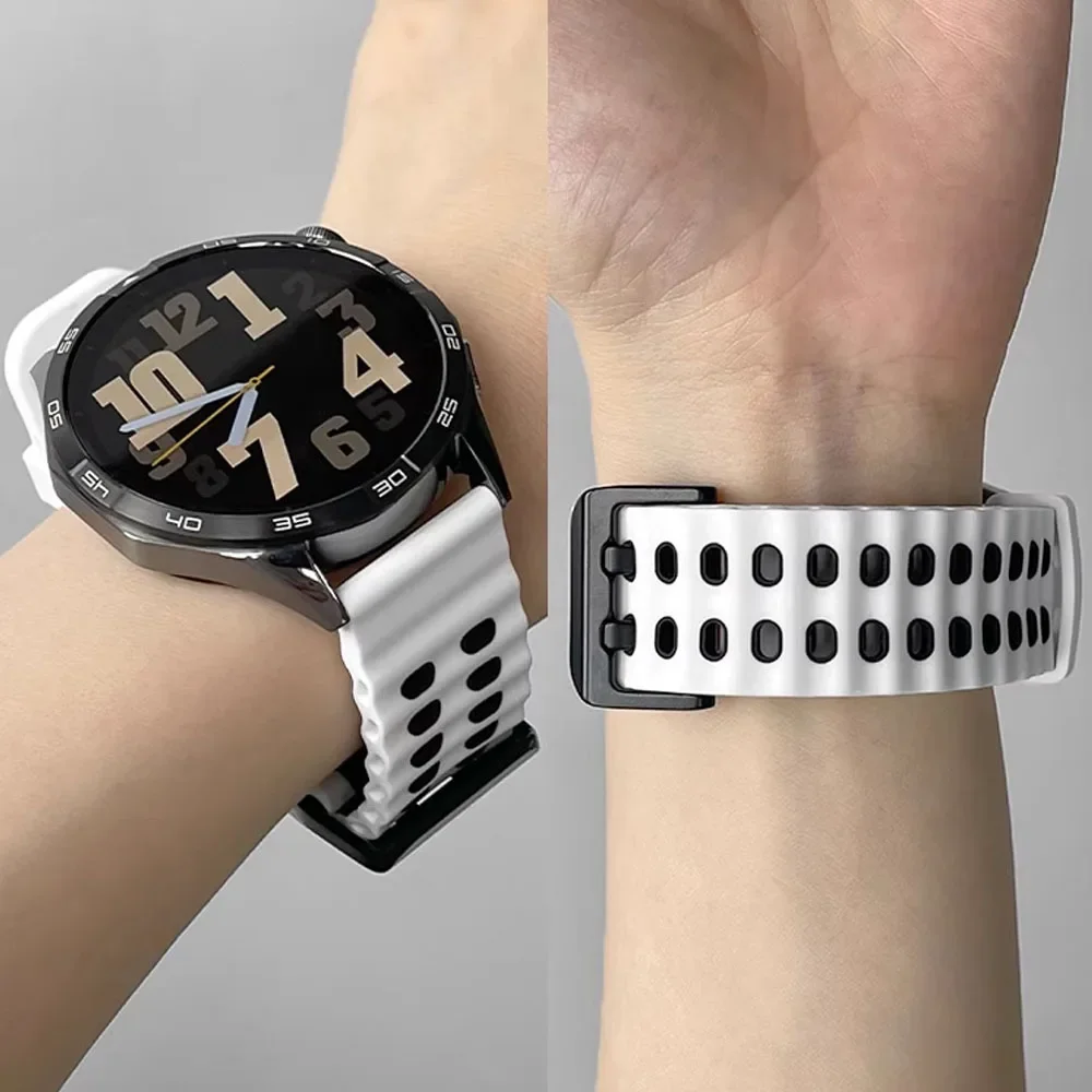 حزام سيليكون ثنائي اللون يسمح  - مراجعة Motorola Smartwatch Accessories وسعره