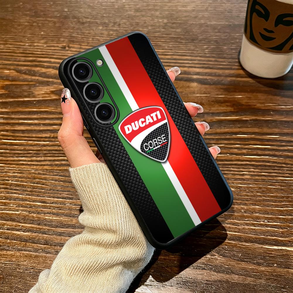 غطاء هاتف بتصميم أنيق من Cool  - مراجعة Samsung Galaxy S24 وسعره