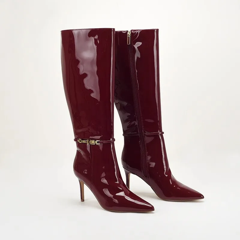 أحذية نسائية طويلة جديدة بكعب  - مراجعة Leather Classic Strap وسعره